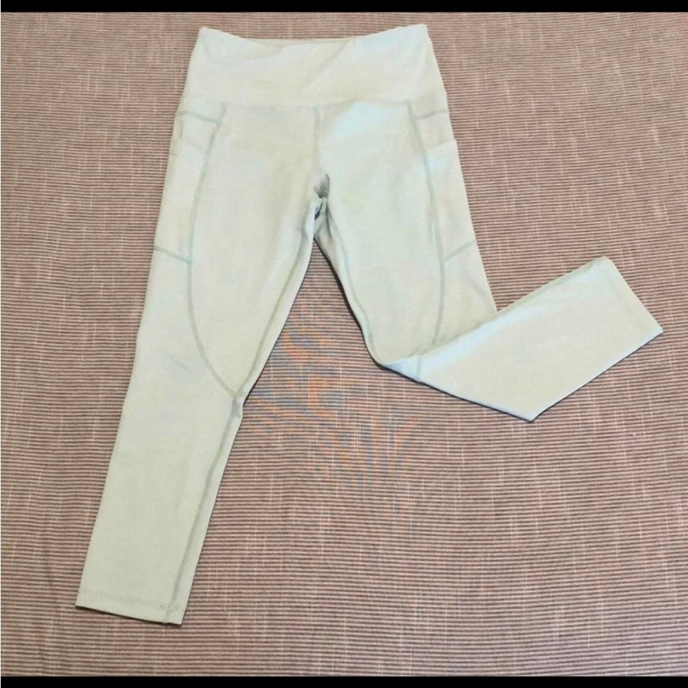 Zyia Active Light N Tight Hi-Rise Capris